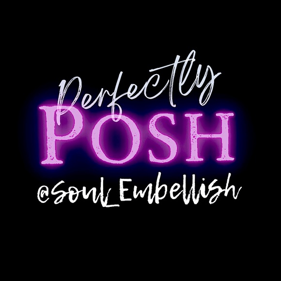 ๐ธ Glam Feminine Dainty Floral Square Scarf Soft Pastel Pink+Sage Green Floral - Picture 12 of 16